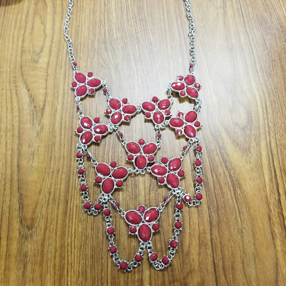 Beautiful VTG Statement Necklace. - Picture 4 of 8